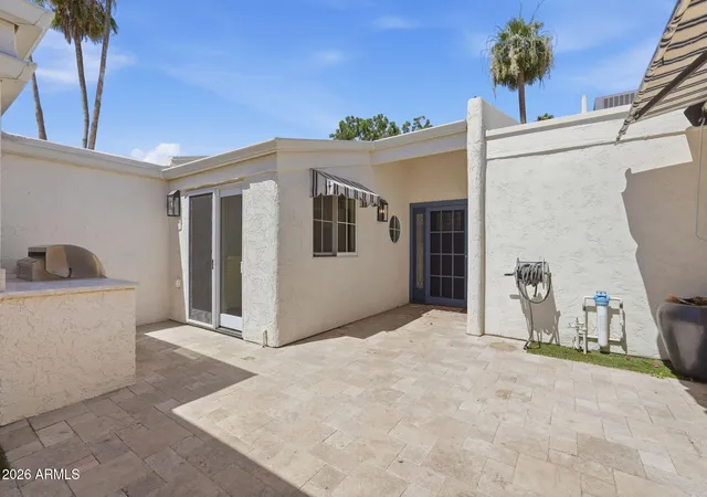 Photo 3 of Single family home for sale at 14238 N 2nd Avenue, Phoenix, AZ 85023 | MLS# 7068778 | Listing updated on 2026-10-15