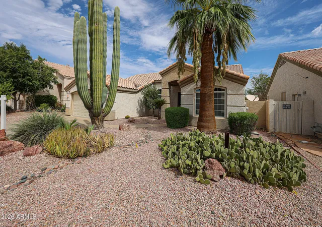 Photo 2 of Single family home for sale at 11518 W Palm Brook Dr, Avondale, AZ 85392 | MLS# 7070941 | Listing updated on 2026-08-29