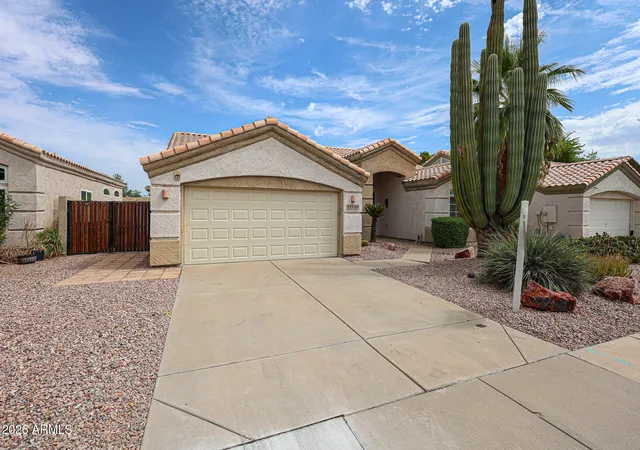 Photo 3 of Single family home for sale at 11518 W Palm Brook Dr, Avondale, AZ 85392 | MLS# 7070941 | Listing updated on 2026-09-21