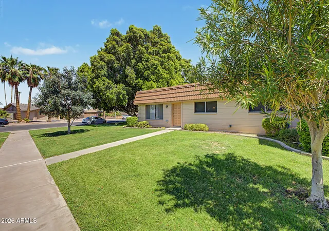 Townhouse for sale at 4806 S Birch St, Tempe, AZ 85282 | MLS# 7070809