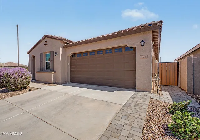 Photo 1 of Single family home for sale at 121 E Virgo Pl, Chandler, AZ 85249 | MLS# 7070754 | Listing updated on 2026-09-17