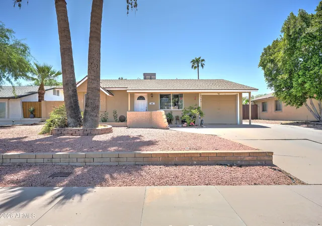 Photo 1 of Sale Pending at 2545 E Vista Dr, Phoenix, AZ 85032 | MLS# 7069504 | Listing updated on 2026-08-31