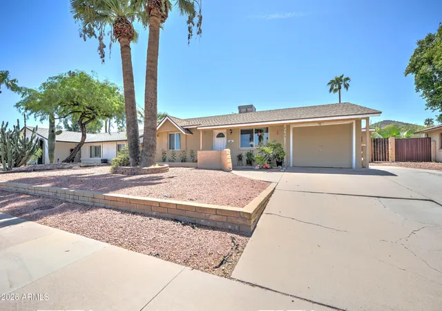 Photo 3 of Sale Pending at 2545 E Vista Dr, Phoenix, AZ 85032 | MLS# 7069504 | Listing updated on 2026-08-31