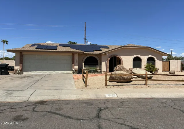 1st image of 3902 W Villa Theresa Dr, Glendale, AZ 85308 | MLS# 7068922