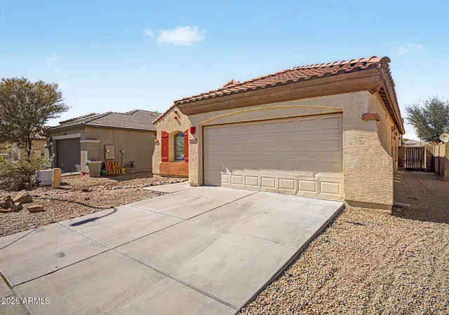 Photo 4 of Single family home for sale at 9124 W Berkeley Rd, Phoenix, AZ 85037 | MLS# 7069638 | Listing updated on 2026-09-14
