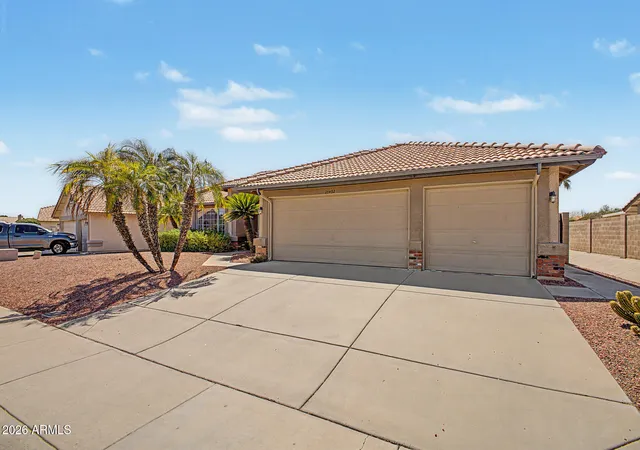 Photo 3 of Single family home for sale at 20432 N 110Th Ave, Peoria, AZ 85373 | MLS# 7069725 | Listing updated on 2026-08-22