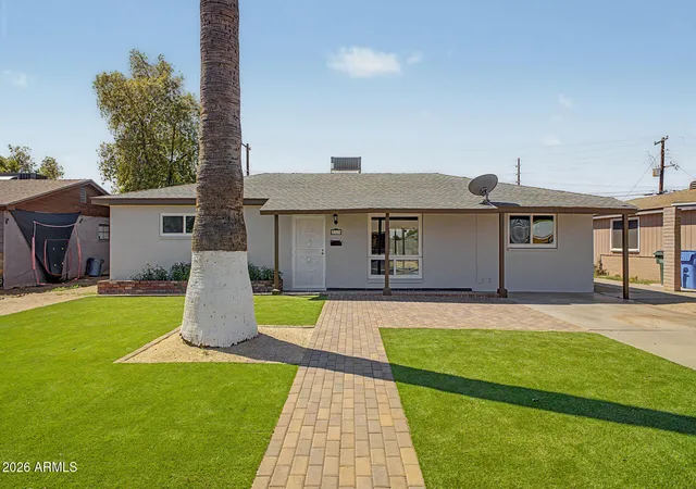 1st image of 2929 W Loma Ln, Phoenix, AZ 85051 | MLS# 7069320