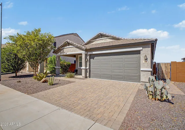 Photo 3 of Sale Pending at 7918 S 33rd Lane, Laveen, AZ 85339 | MLS# 7069541 | Listing updated on 2026-08-25