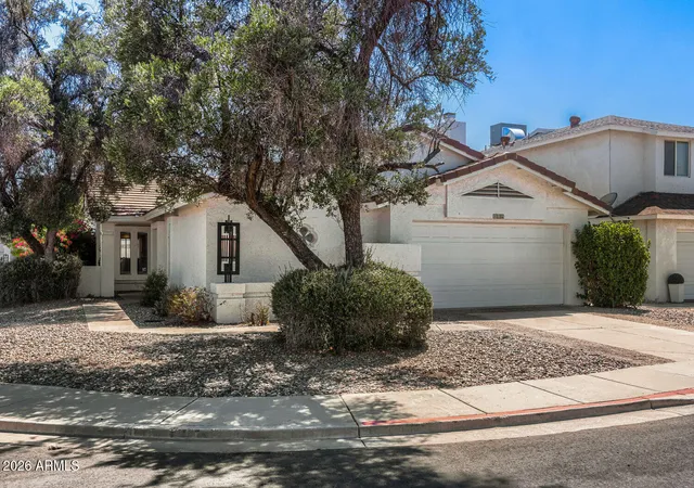 Photo 2 of Single family home for sale at 415 W Grandview Rd, Phoenix, AZ 85023 | MLS# 7070930 | Listing updated on 2026-08-27