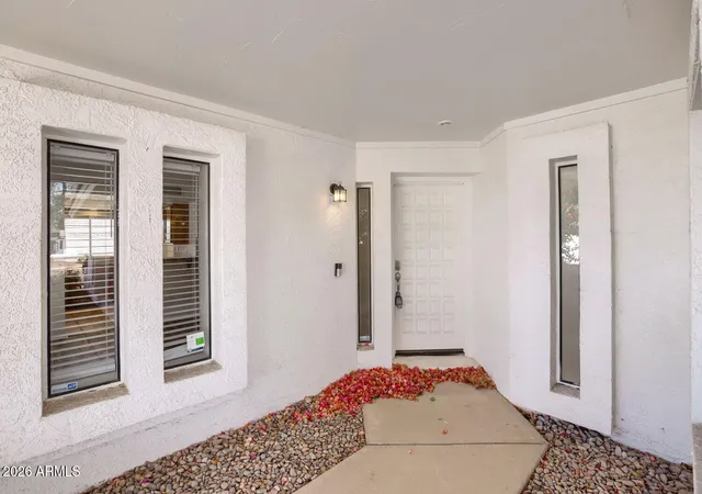 Photo 4 of Single family home for sale at 415 W Grandview Rd, Phoenix, AZ 85023 | MLS# 7070930 | Listing updated on 2026-08-27