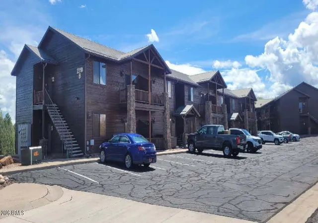 1st image of 2310 N Cottage Trl #B10, Show Low, AZ 85901 | MLS# 7069749