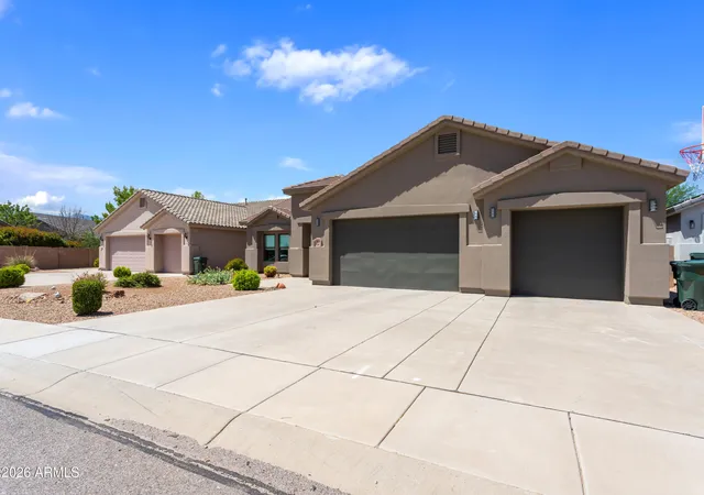 3rd image of 330 Mesa Trail Dr, Sierra Vista, AZ 85635 | MLS# 7068998