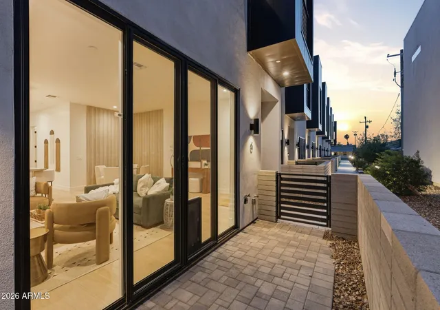 Photo 2 of Townhouse for sale at 5151 N 13Th Pl #6, Phoenix, AZ 85014 | MLS# 7069782 | Listing updated on 2026-09-16