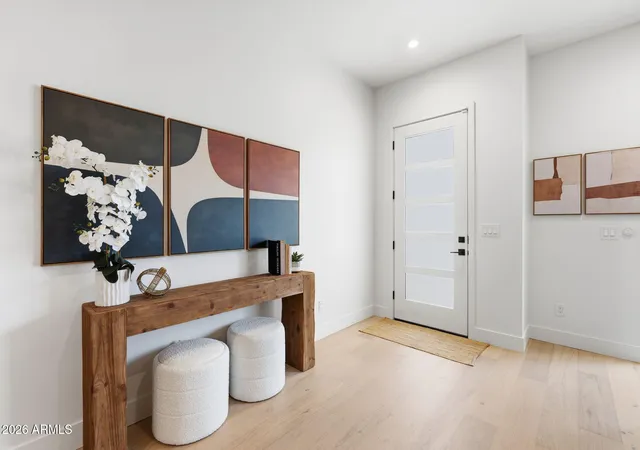 Photo 4 of Townhouse for sale at 5151 N 13Th Pl #6, Phoenix, AZ 85014 | MLS# 7069782 | Listing updated on 2026-09-16
