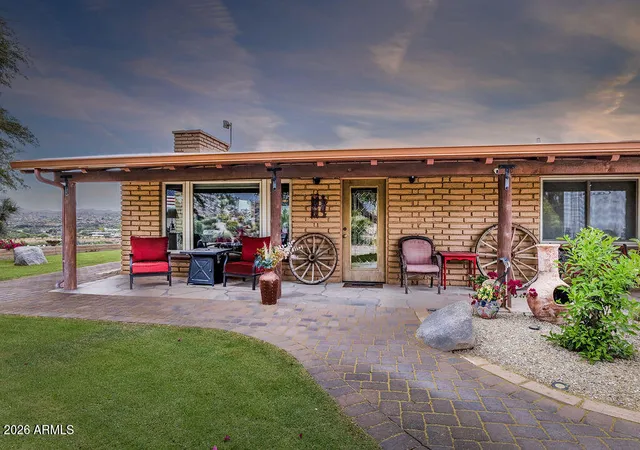 Photo 1 of Single family home for sale at 1305 Jack Burden Rd, Wickenburg, AZ 85390 | MLS# 7069032 | Listing updated on 2026-09-10