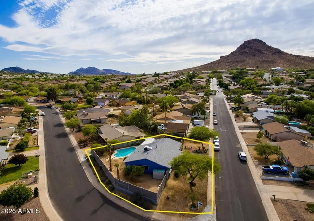 Photo 1 of Single family home for sale at 2031 E Vista Dr, Phoenix, AZ 85022 | MLS# 7069369 | Listing updated on 2026-09-14