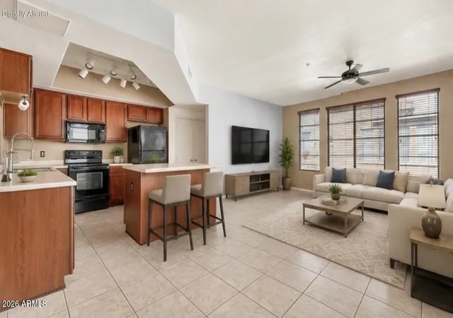 1st image of 16825 N 14th St #24, Phoenix, AZ 85022 | MLS# 7069673