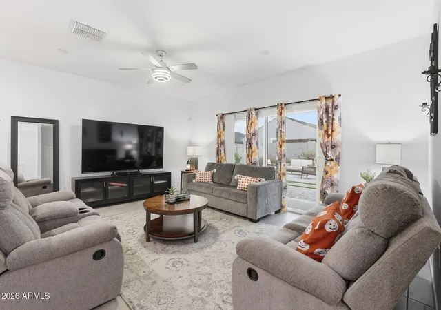 Photo 4 of Single family home for sale at 1583 E Lardner Dr, Casa Grande, AZ 85122 | MLS# 7072086 | Listing updated on 2026-09-18