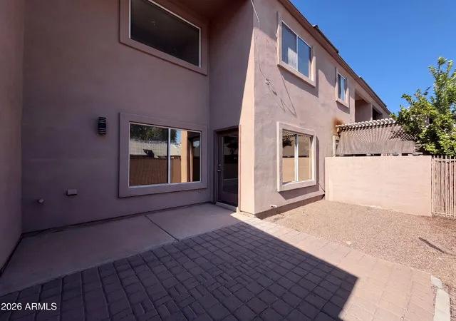 Photo 4 of Townhouse for sale at 4202 N 21st Street #7, Phoenix, AZ 85016 | MLS# 7069082 | Listing updated on 2026-10-22