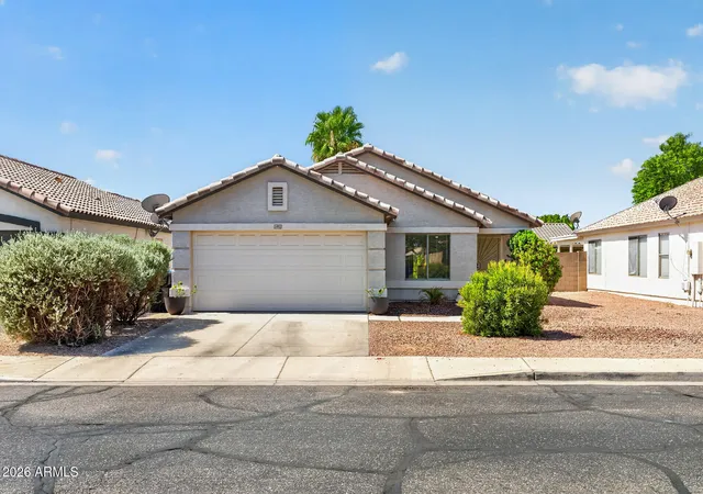 1st image of 14911 W Port Royale Ln, Surprise, AZ 85379 | MLS# 7069118