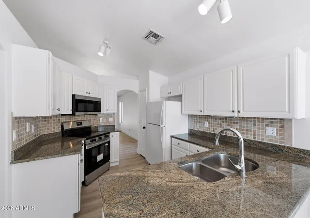Photo 3 of Sale Pending at 16638 N 33rd Way, Phoenix, AZ 85032 | MLS# 7069180 | Listing updated on 2026-08-28