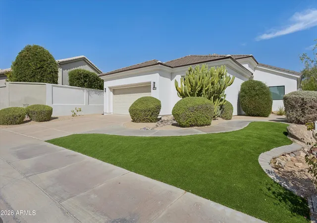 Photo 2 of Sale Pending at 9405 N 118th Pl, Scottsdale, AZ 85259 | MLS# 7070003 | Listing updated on 2026-09-12