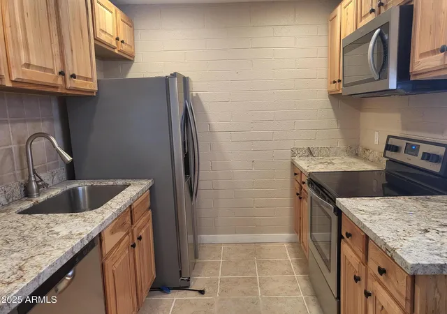 2nd image of 815 N Hayden Rd #A204, Scottsdale, AZ 85257 | MLS# 7069129