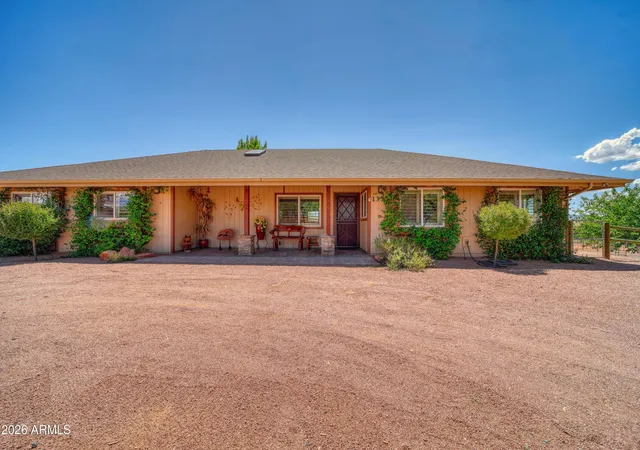 Single family home for sale at 1355 S Desert Holly Trl, Cornville, AZ 86325 | MLS# 7072173