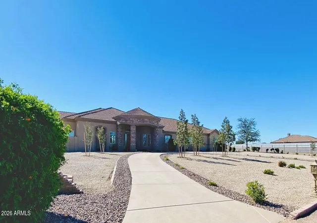2nd image of 15 W Lone Star Ln, San Tan Valley, AZ 85140 | MLS# 7069157