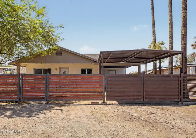 Photo 2 of Single family home for sale at 219 N Lincoln Ave, Casa Grande, AZ 85122 | MLS# 7069488 | Listing updated on 2026-09-17