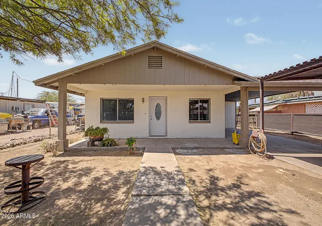 Photo 3 of Single family home for sale at 219 N Lincoln Ave, Casa Grande, AZ 85122 | MLS# 7069488 | Listing updated on 2026-09-17