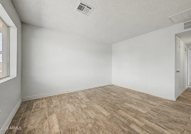 Photo 4 of Single family home for sale at 219 N Lincoln Ave, Casa Grande, AZ 85122 | MLS# 7069488 | Listing updated on 2026-09-17