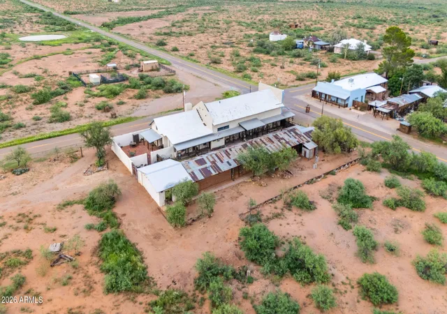 52nd image of 905 Ghost Town Trl, Pearce, AZ 85625 | MLS# 7069220