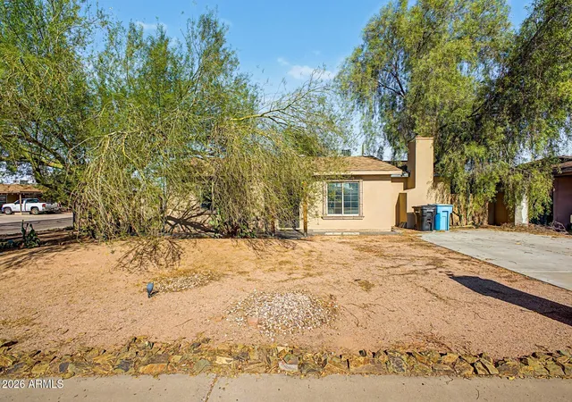 Photo 2 of Single family home for sale at 8117 N 30th Dr, Phoenix, AZ 85051 | MLS# 7072246 | Listing updated on 2026-08-28