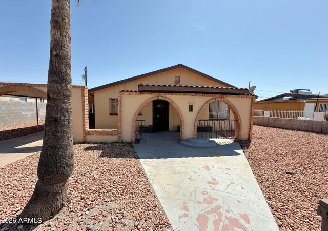 3rd image of 1707 E Illini St, Phoenix, AZ 85040 | MLS# 7069323