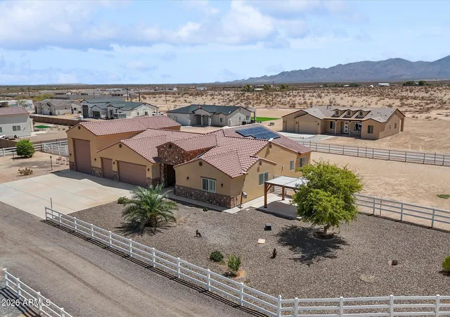 Photo 2 of Single family home for sale at 24039 W Cavedale Dr, Wittmann, AZ 85361 | MLS# 7073054 | Listing updated on 2026-09-10