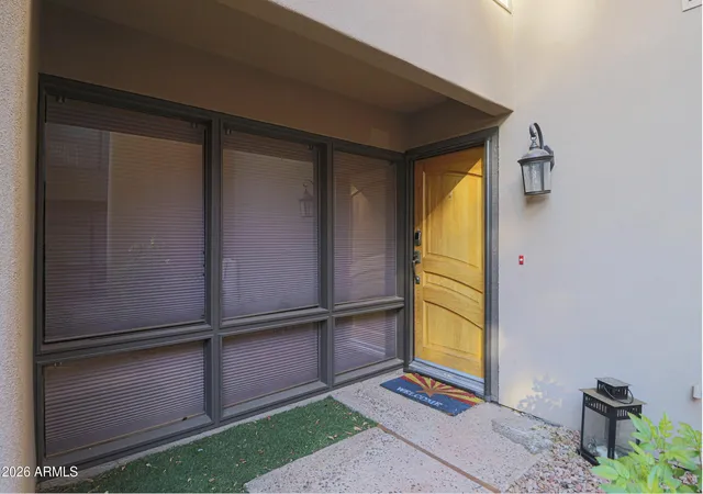 Photo 3 of Townhouse for sale at 5641 N 79Th St #4, Scottsdale, AZ 85250 | MLS# 7070784 | Listing updated on 2026-09-15