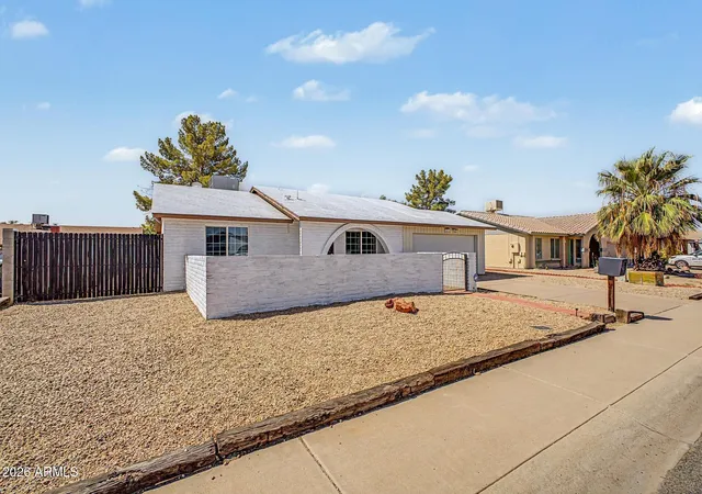 Photo 3 of Single family home for sale at 2821 W Charleston Ave, Phoenix, AZ 85053 | MLS# 7069244 | Listing updated on 2026-09-18