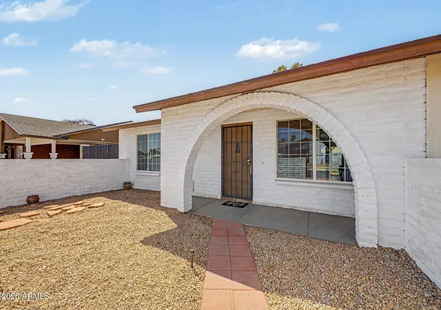 Photo 3 of Single family home for sale at 2821 W Charleston Ave, Phoenix, AZ 85053 | MLS# 7069244 | Listing updated on 2026-09-18