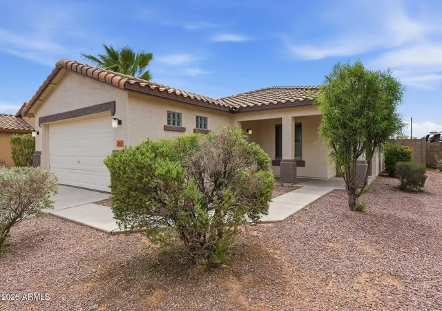 Photo 4 of Sale Pending at 24911 W Dove Mesa Dr, Buckeye, AZ 85326 | MLS# 7069491 | Listing updated on 2026-09-12