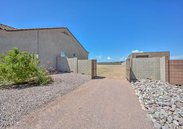 Photo 4 of Single family home for sale at 21836 W Quails Nest, Wittmann, AZ 85361 | MLS# 7069436 | Listing updated on 2026-09-09