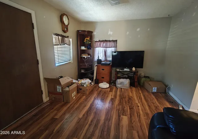 Photo 14 of Single family home for sale at 211 S Franz Ave, Miami, AZ 85539 | MLS# 7069403 | Listing updated on 2026-08-21