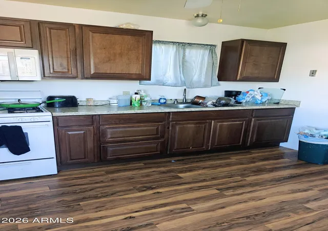 Photo 2 of Single family home for sale at 211 S Franz Ave, Miami, AZ 85539 | MLS# 7069403 | Listing updated on 2026-08-21