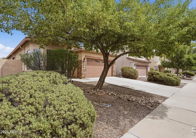 Photo 2 of Single family home for sale at 334 W Rio Dr, Casa Grande, AZ 85122 | MLS# 7072986 | Listing updated on 2026-08-29