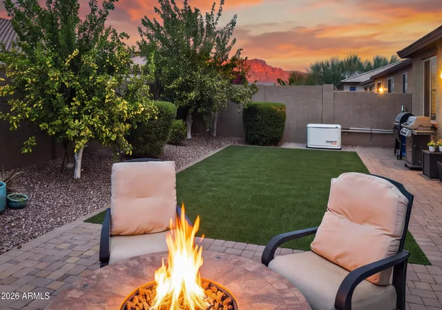 Photo 3 of Sale Pending at 12106 E Chiricahua Pl, Gold Canyon, AZ 85118 | MLS# 7070878 | Listing updated on 2026-09-17