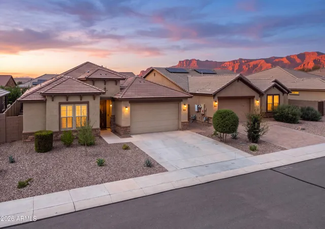 Photo 2 of Sale Pending at 12106 E Chiricahua Pl, Gold Canyon, AZ 85118 | MLS# 7070878 | Listing updated on 2026-09-17