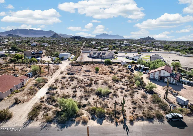 Photo 3 of Sale Pending at 2487 N 80th St #0, Mesa, AZ 85207 | MLS# 7072546 | Listing updated on 2026-08-31
