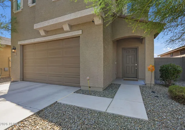3rd image of 6835 W Getty Dr, Phoenix, AZ 85043 | MLS# 7069535