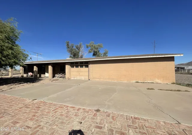 Photo 3 of Single family home for sale at 7794 W Lake Erie Dr, Casa Grande, AZ 85194 | MLS# 7069514 | Listing updated on 2026-08-21