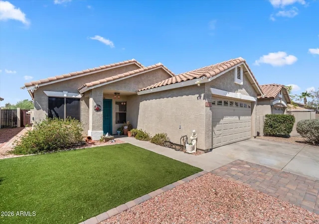 Photo 3 of Single family home for sale at 20648 N 8th St, Phoenix, AZ 85024 | MLS# 7070135 | Listing updated on 2026-09-19